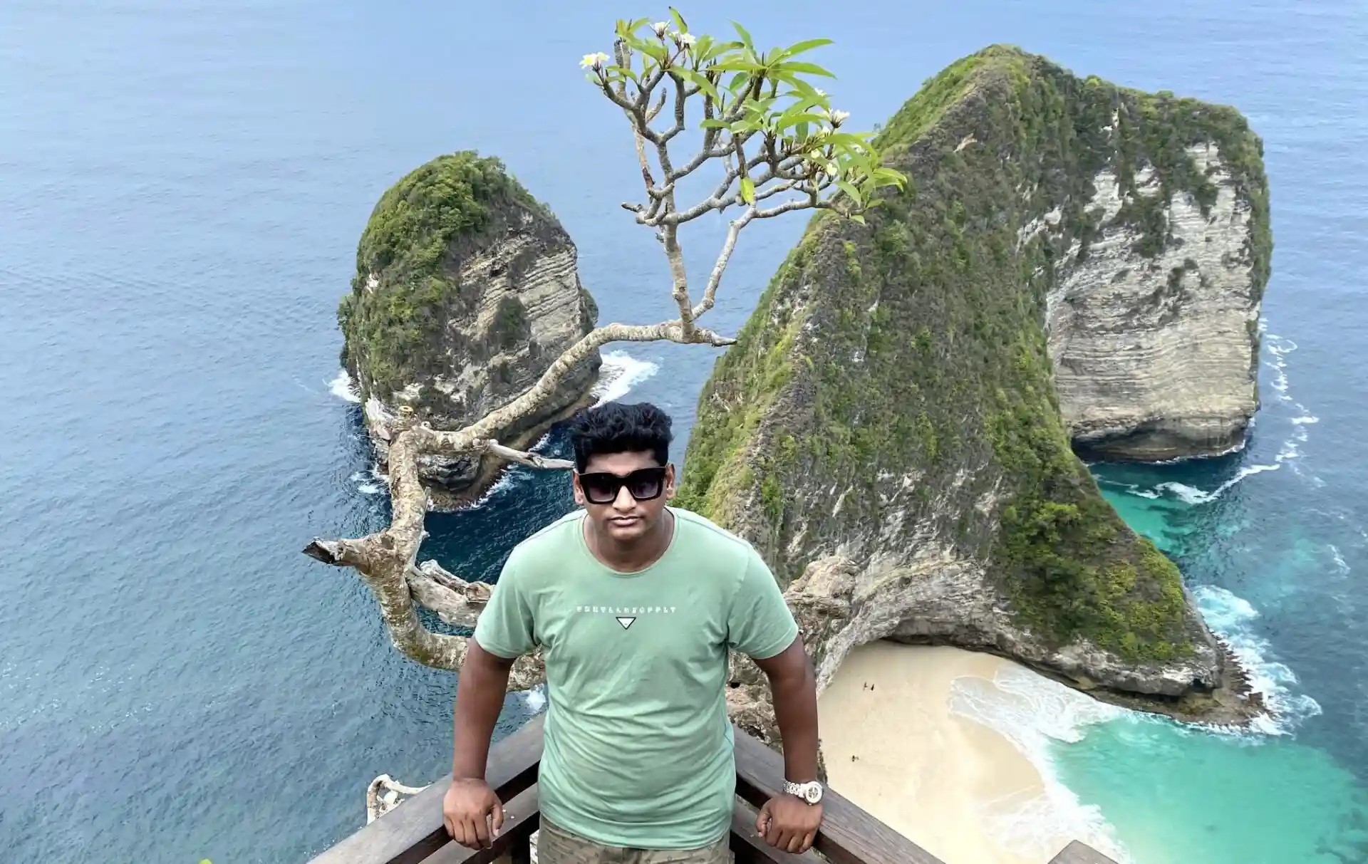 Kelingking Beach Nusa Penida Bali Indonesia